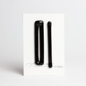 01 - black