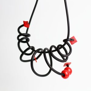 MS | red & black - KLEE ogrlica