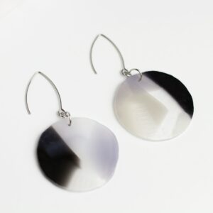 SAMPLE SALE - black & dusty lilac