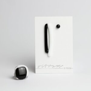 B2S | black & white - 01 x OBI